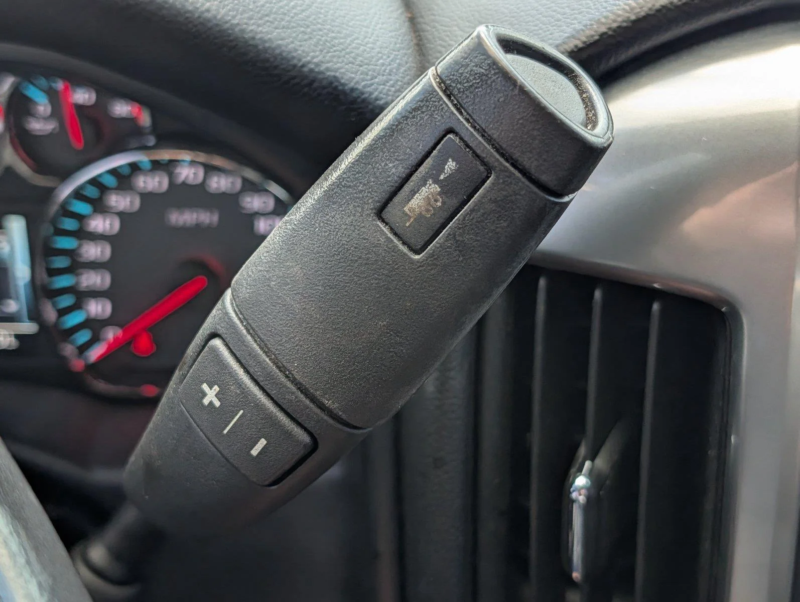 Used 2018 Black Chevrolet LT image 26
