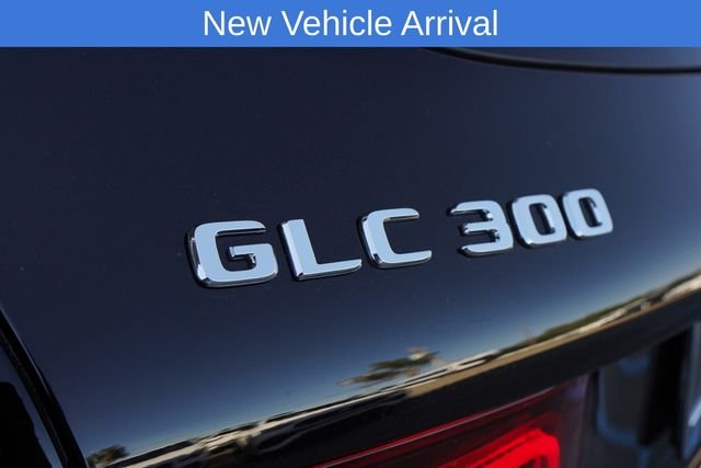 Used 2021  Mercedes-Benz GLC 300 image 12