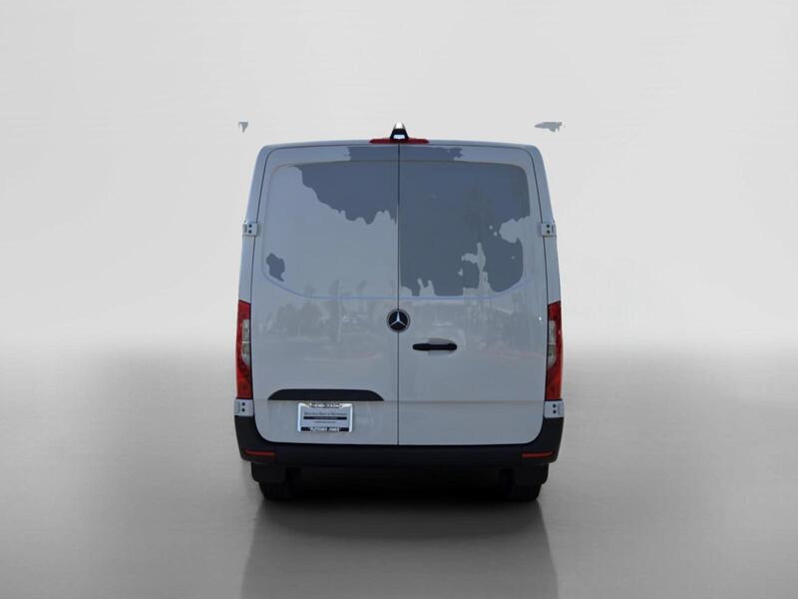 New 2026 Arctic White Mercedes-Benz DCWS2S image 4
