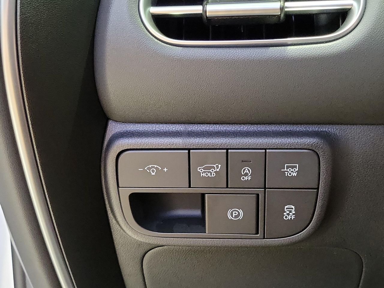 New 2026 Creamy White Pearl Hyundai Limited AWD image 10