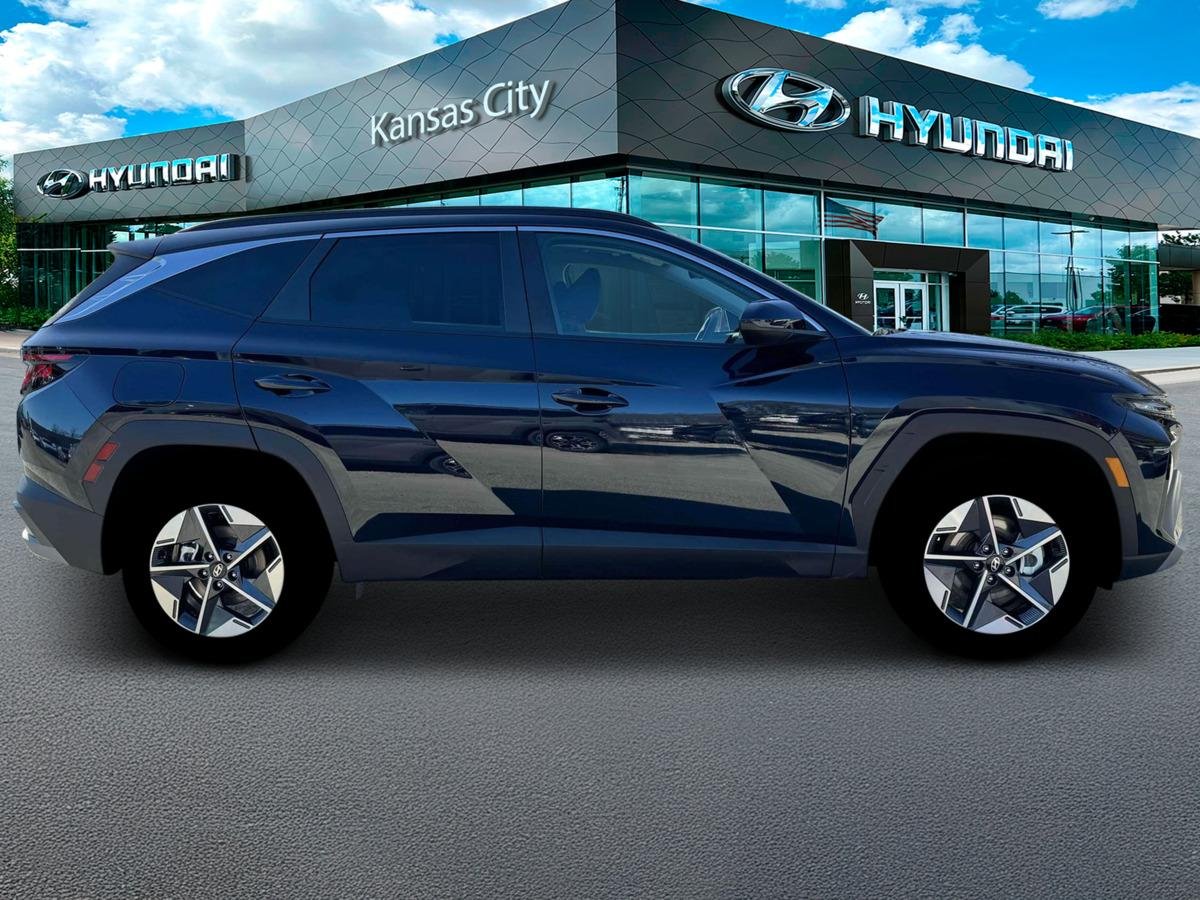 New 2026 Deep Sea Hyundai SEL image 9