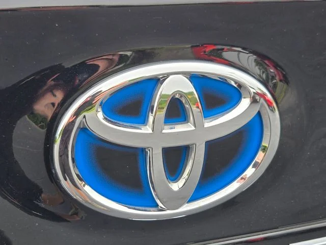 Used 2022 Black Toyota LE image 16