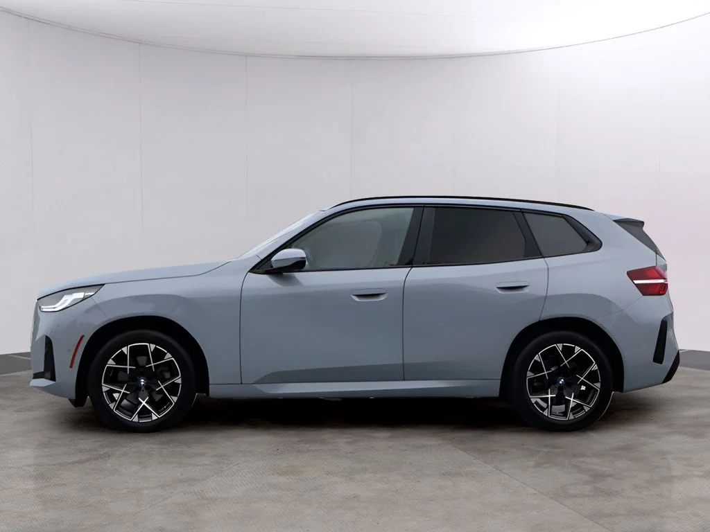 Used 2026 Gray BMW 30 xDrive image 4