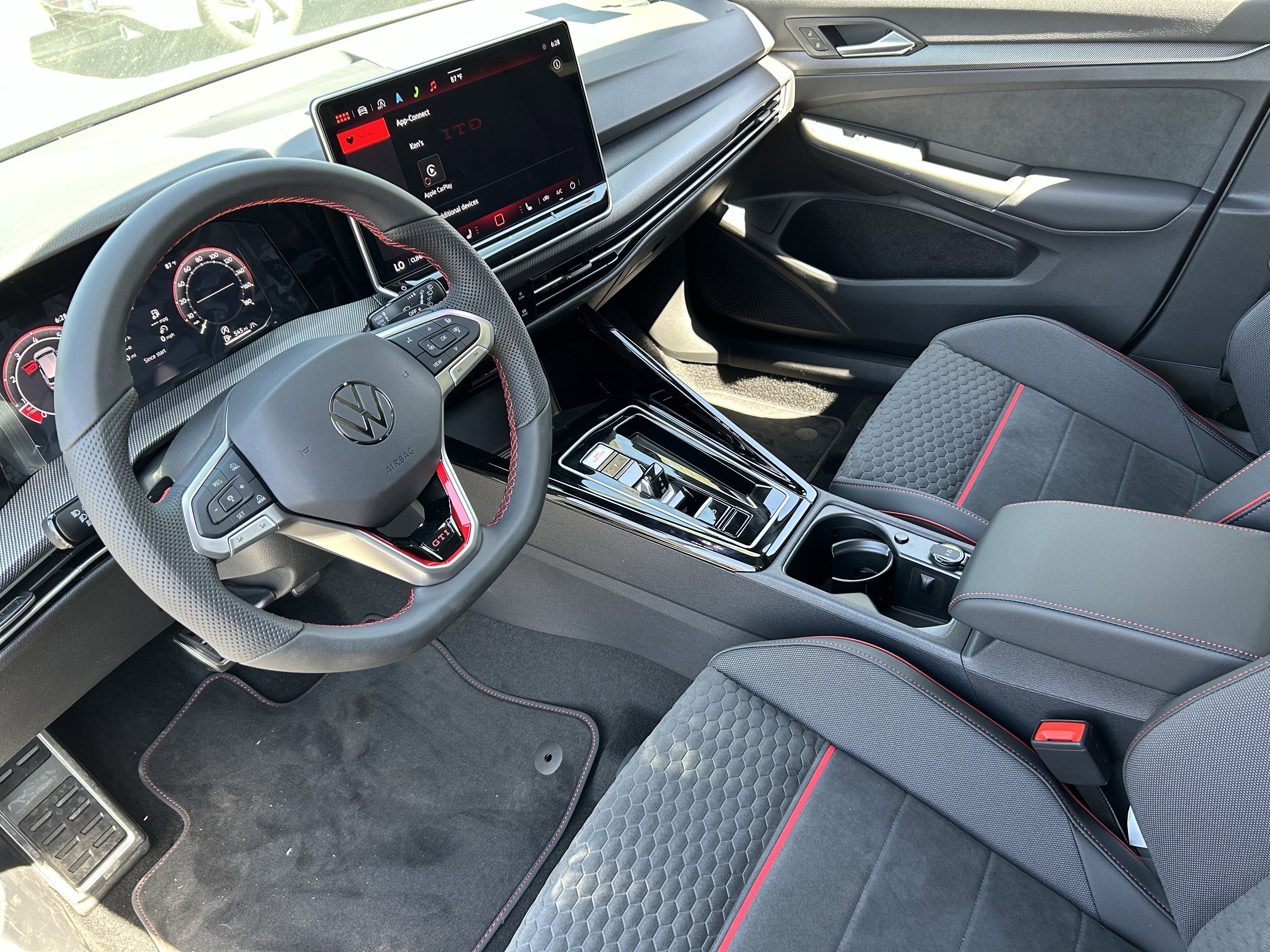 New 2026 Moonstone Gray Volkswagen SE image 15