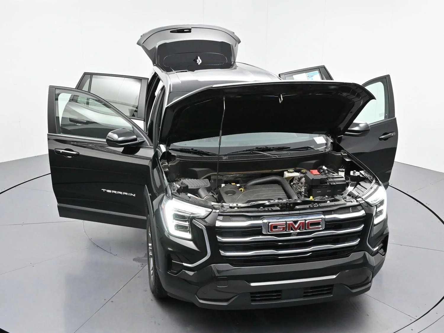 Used 2025 Ebony Twilight Metallic GMC Elevation image 40