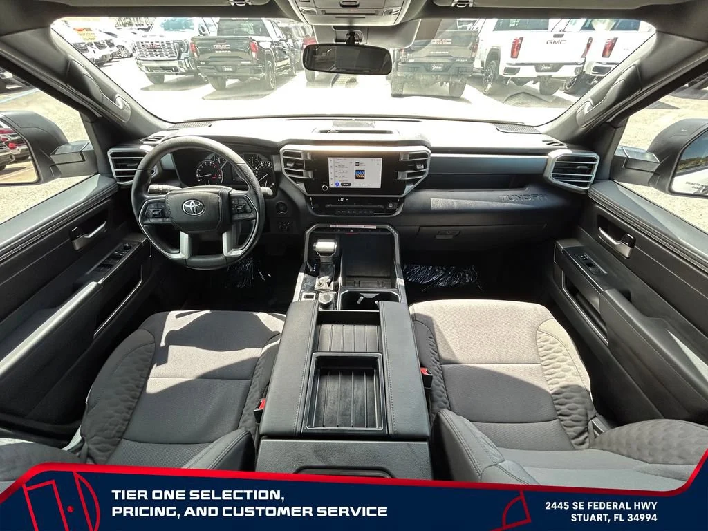 Used 2025 White Toyota SR5 image 14