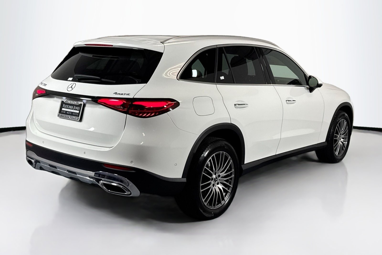 New 2026 Polar White Mercedes-Benz GLC 300 image 5