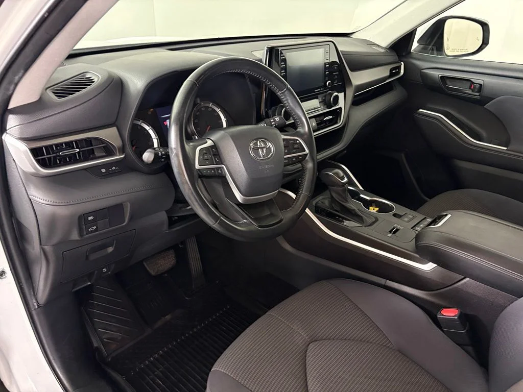 Used 2022 Beige Toyota LE image 17