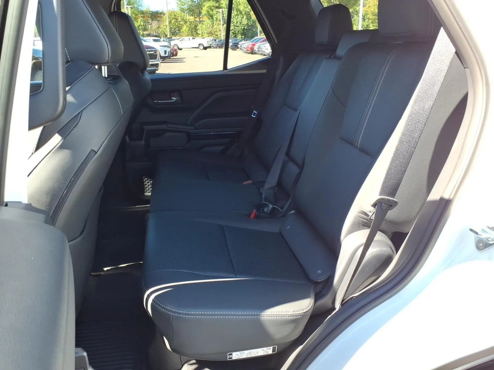 Used 2026 Wind Chill Pearl Toyota Limited image 21