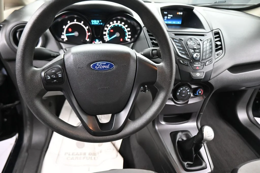 Used 2019 Black Ford S image 38