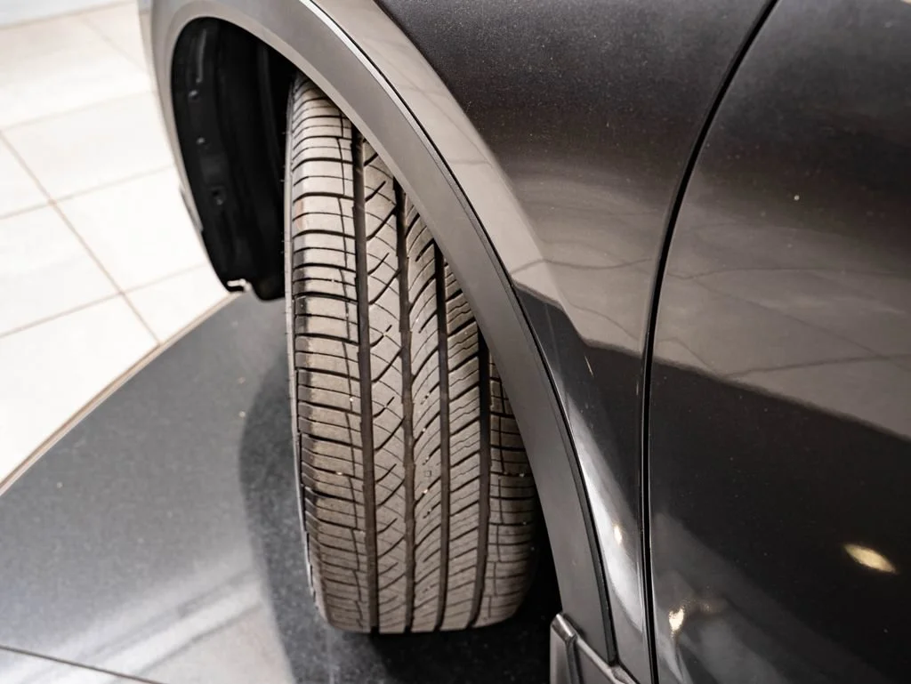 Used 2020 Machine Gray Metallic Mazda Signature image 56