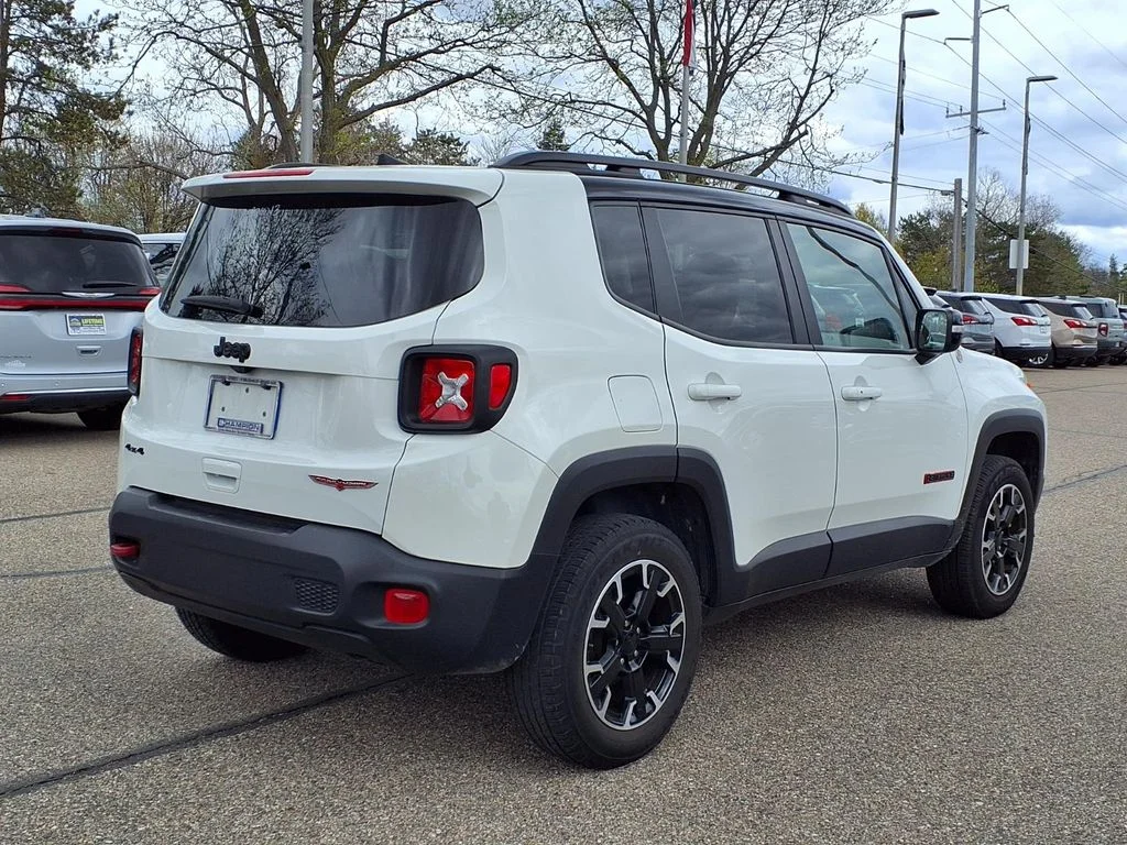 Used 2023 White Jeep Trailhawk image 5