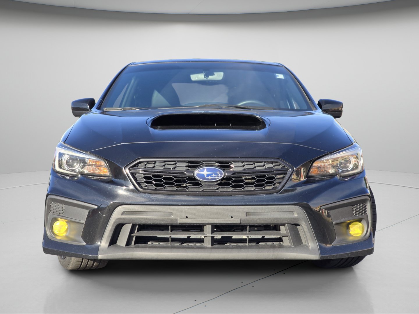 Used 2020 Crystal Black Silica Subaru Limited image 3