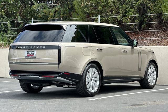 New 2026 Batumi Gold Land Rover SE image 5