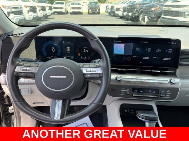 Used 2025 Ecotronic Gray Hyundai SEL image 17