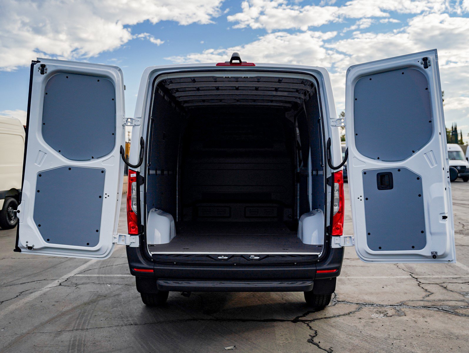 2026 Mercedes-Benz Sprinter Cargo Van Base - Photo 7
