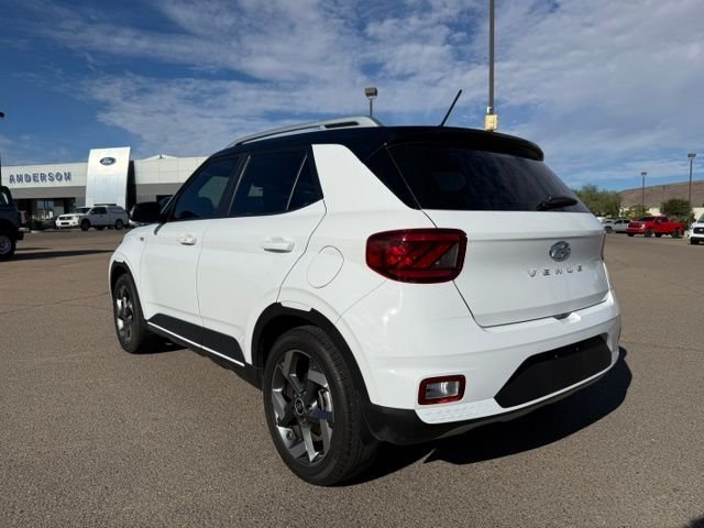 Certified Used 2024 Lunar White Hyundai Limited image 9