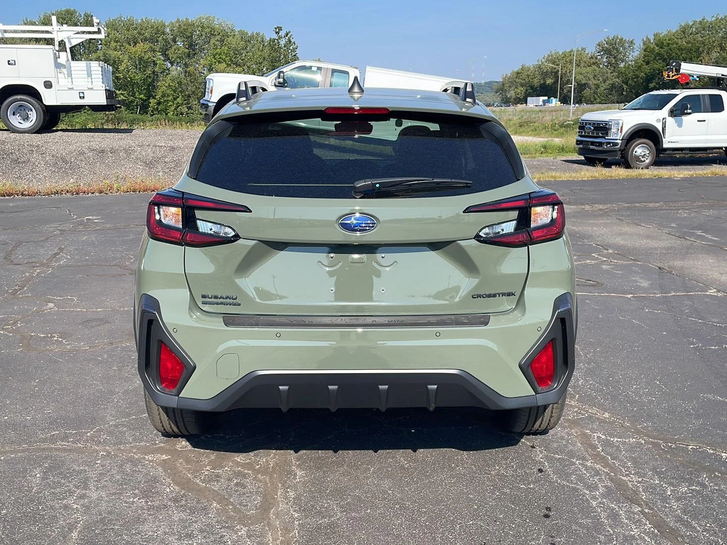 New 2026 Alpine Green Subaru Limited image 4