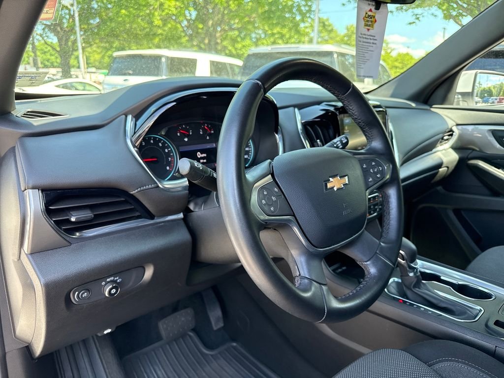 Used 2023 White Chevrolet LT image 13