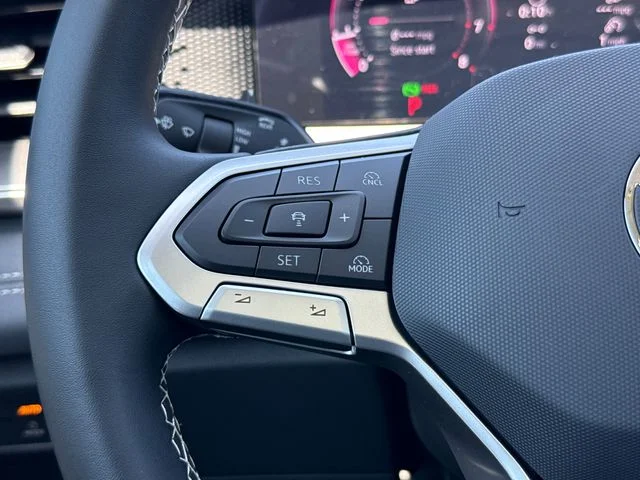 New 2026 Platinum Gray Metallic Volkswagen 2.0T SE image 36