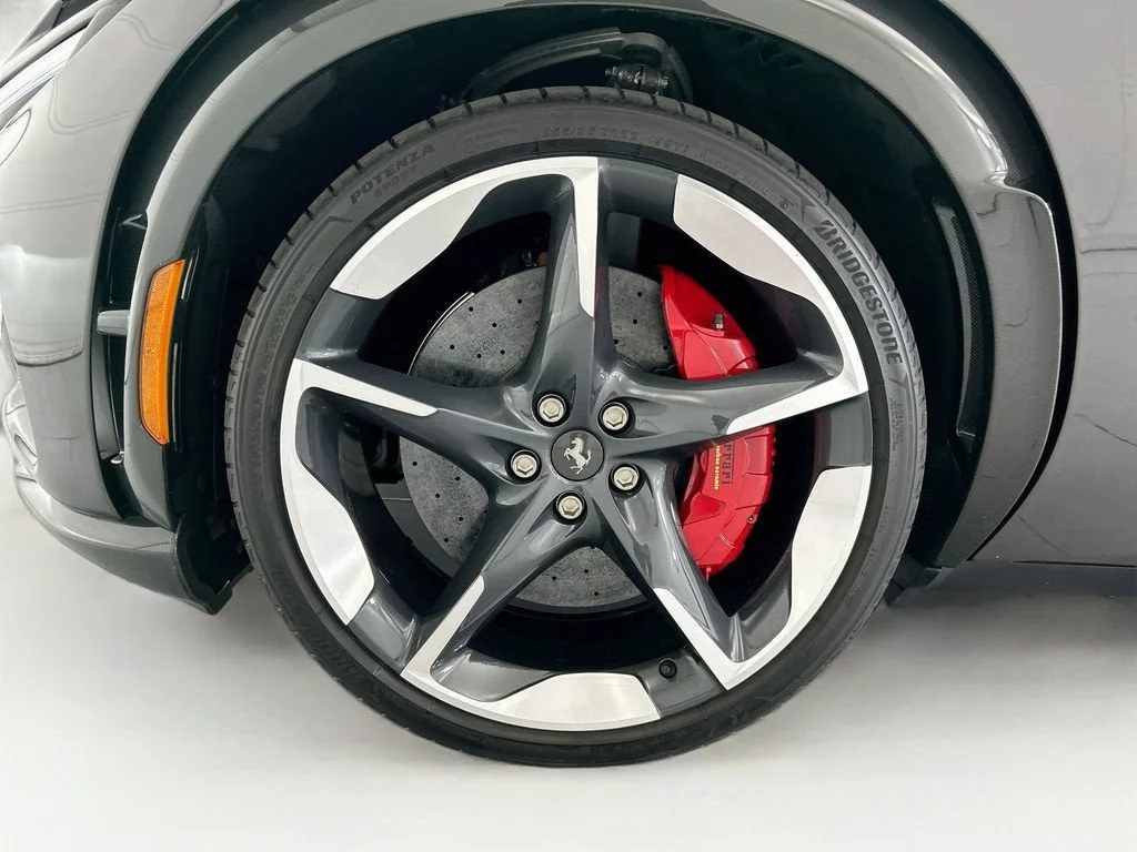Used 2025 Extra Sample Ferrari Tailor Made image 30
