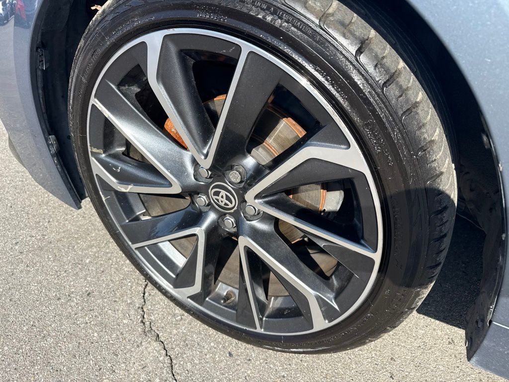 Used 2020 Blue Toyota SE image 8
