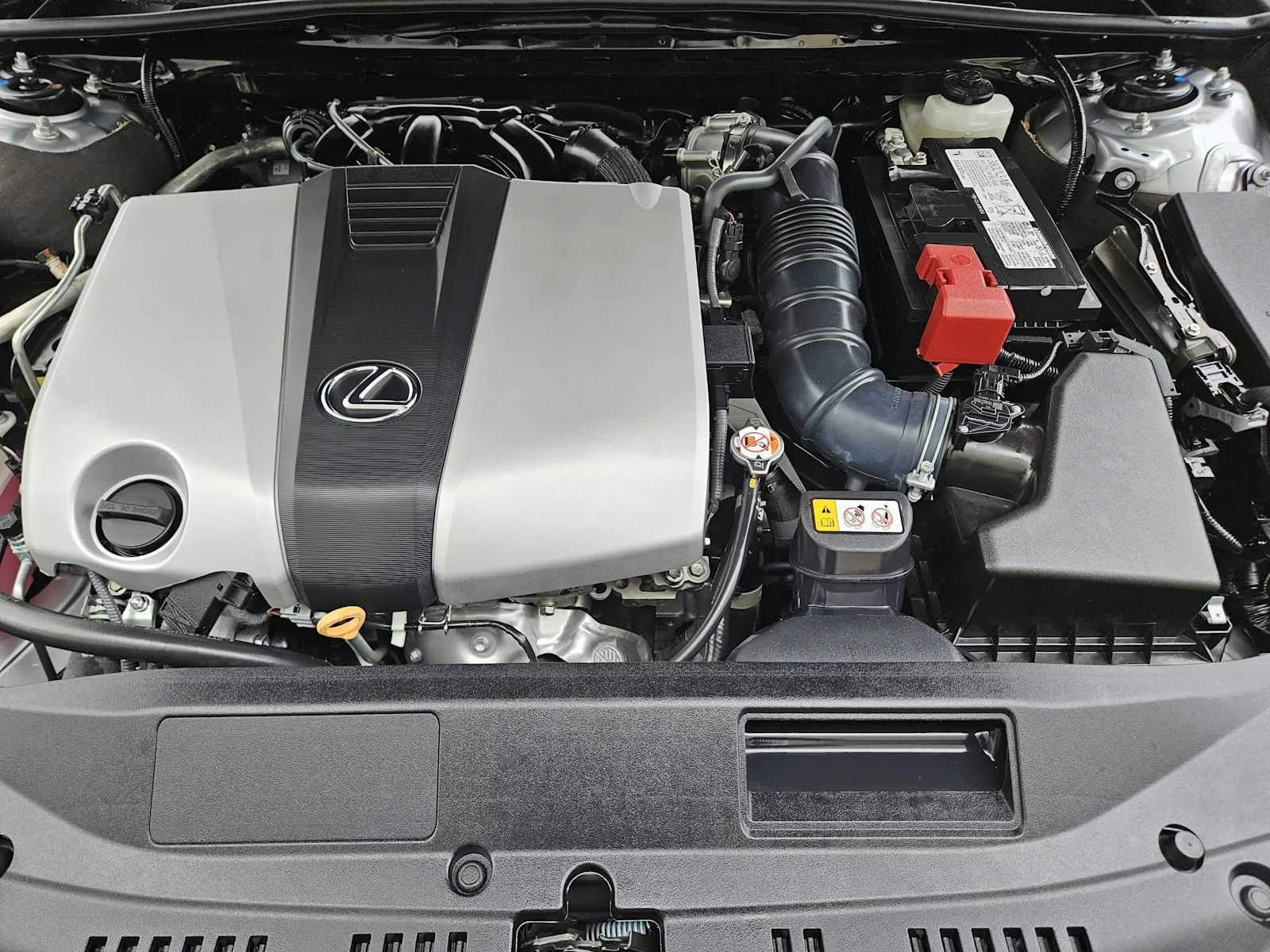 Certified Used 2025 IRIDIUM Lexus  image 23