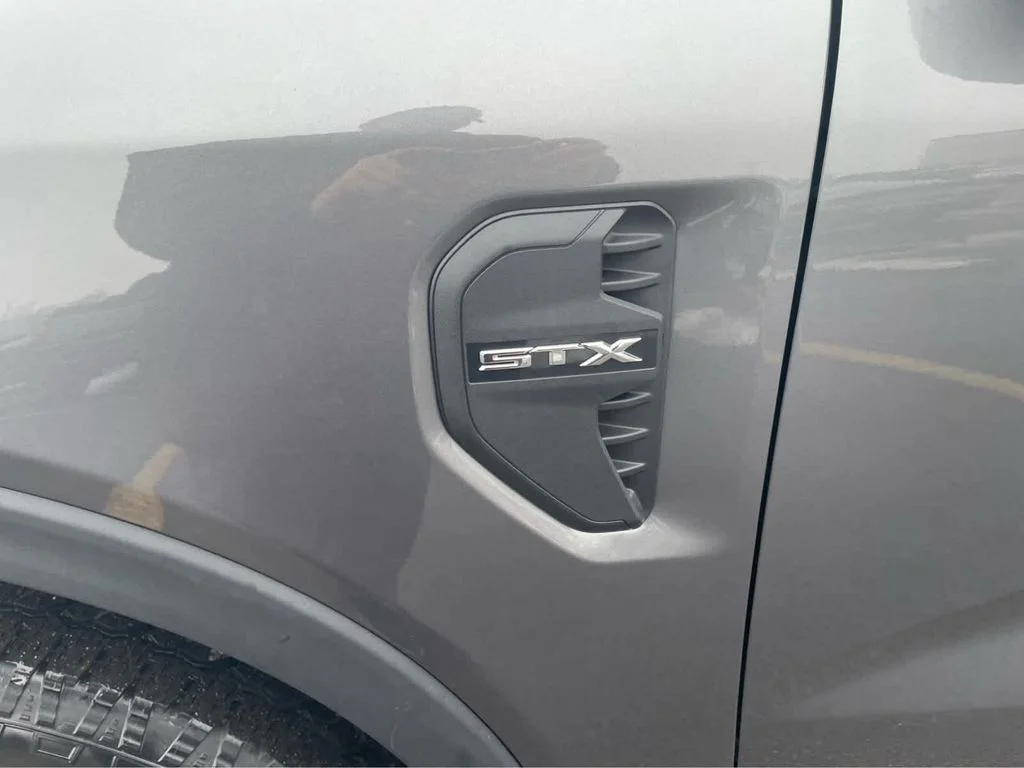 Used 2025 Gray Ford XL image 10