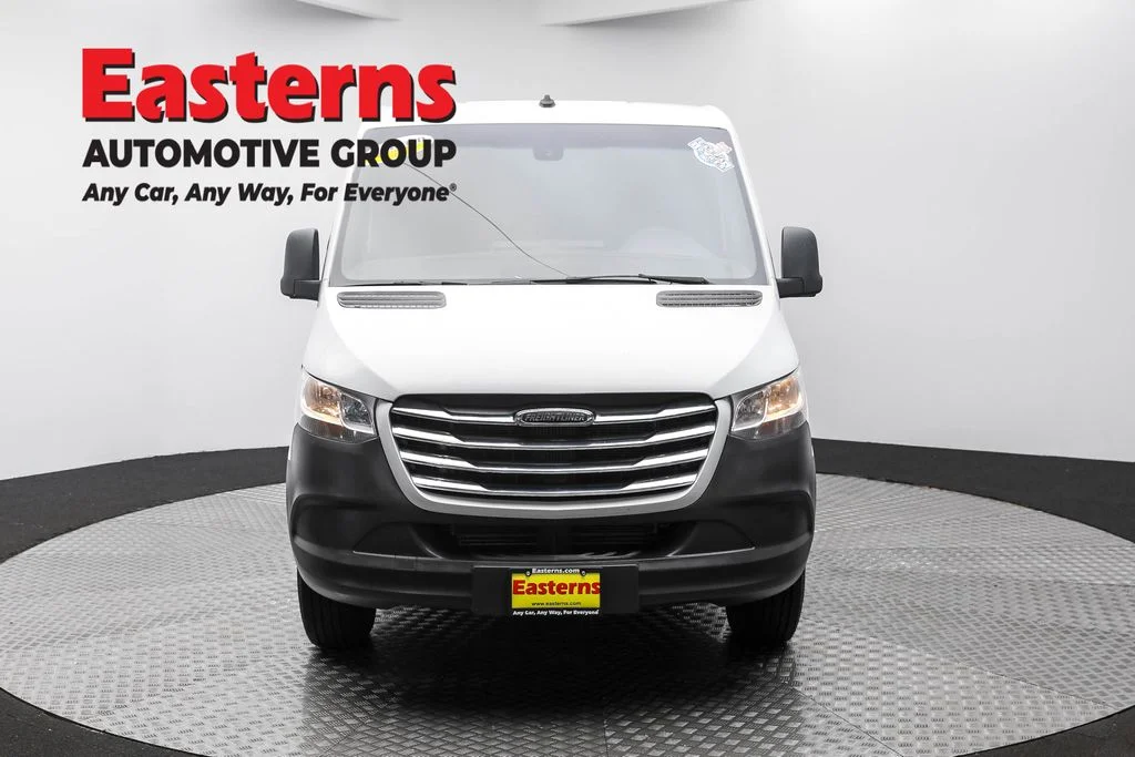 Used 2019 White Freightliner Base image 2