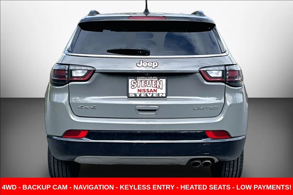 Used 2022 Gray Jeep Limited image 5