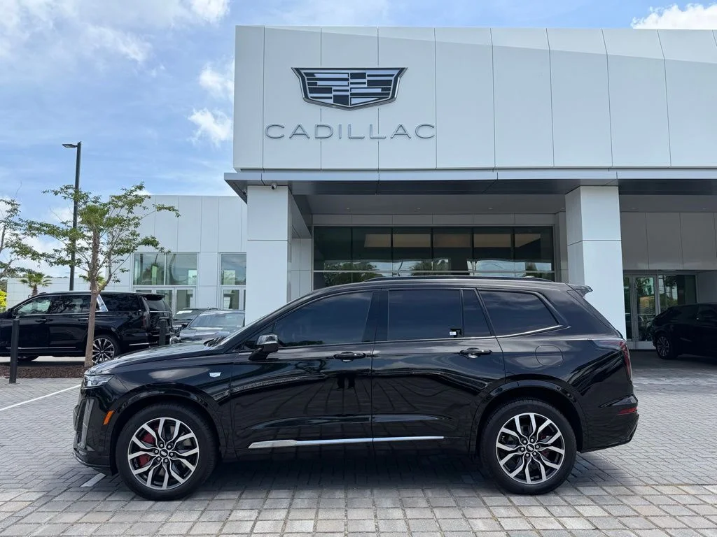2025 Cadillac XT6 Sport Auto 4WD's photo