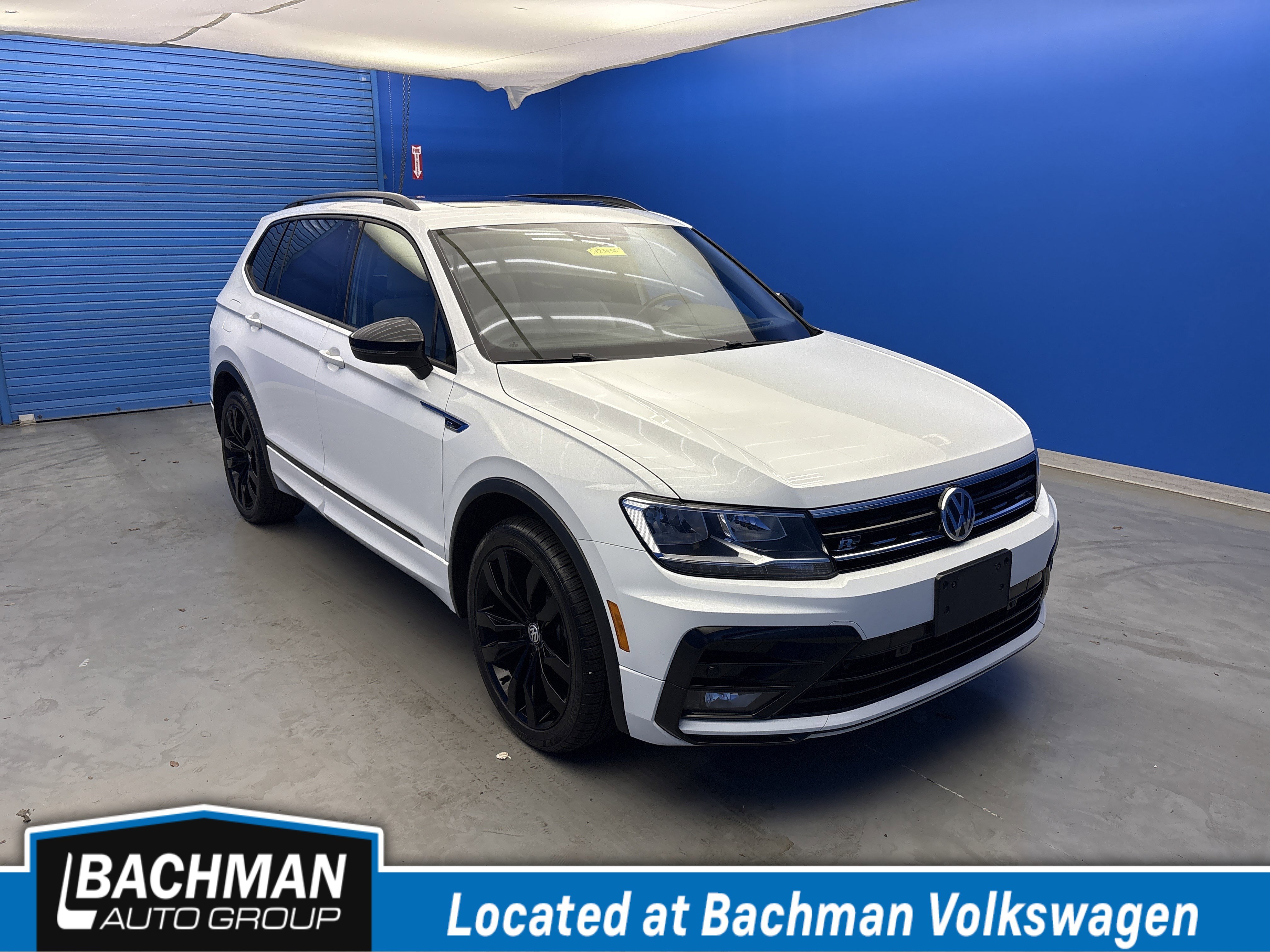 Used 2020 Pure White Volkswagen SE R-Line Black image 1