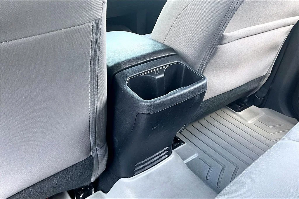 Used 2022 Gray Toyota SR5 image 11