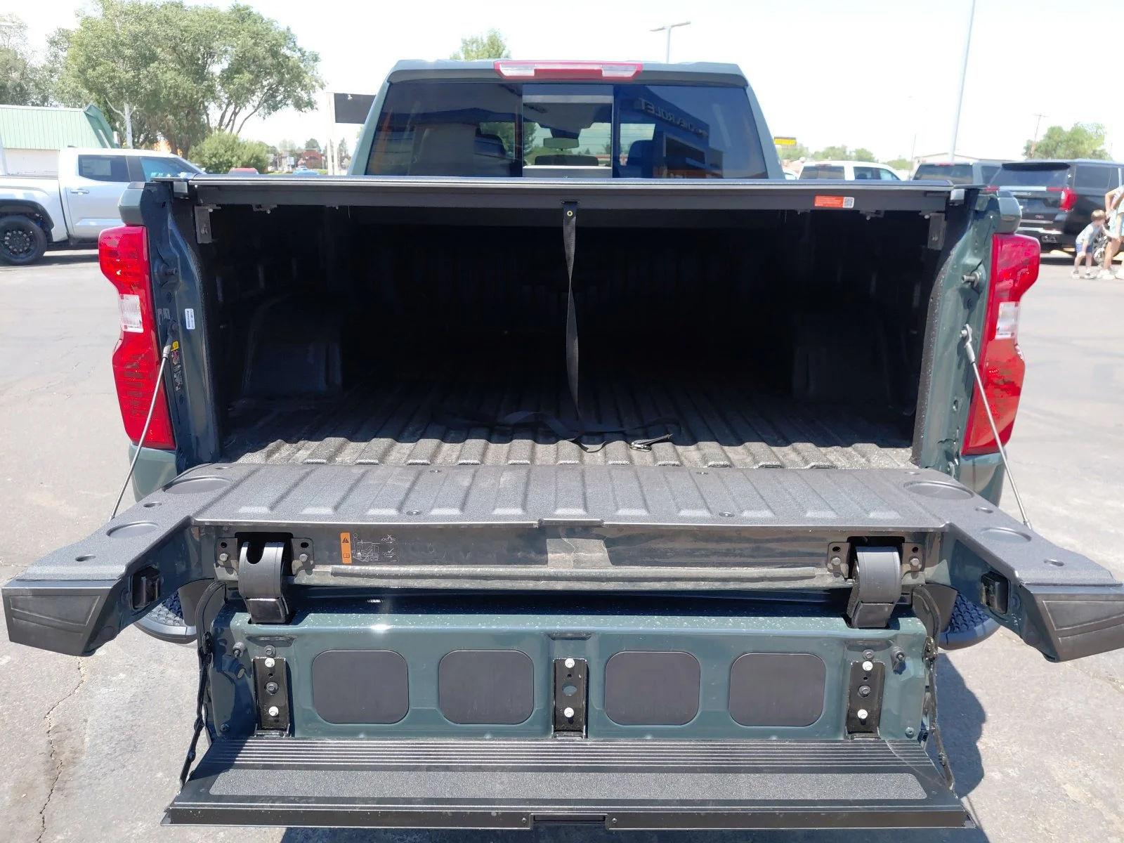 2026 Chevrolet Silverado 1500 LT - Photo 7