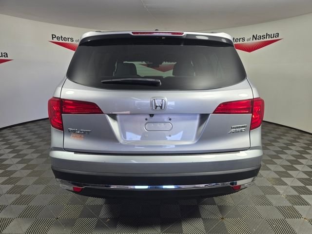 Certified Used 2017 White Diamond Pearl Honda Touring image 30