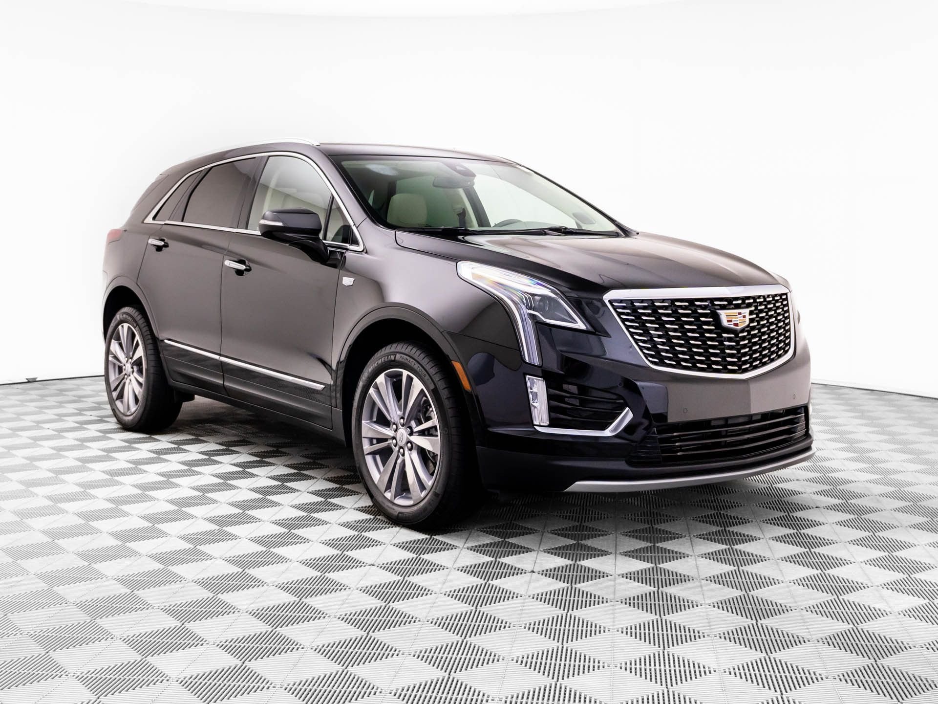 Used 2025 Black Cadillac Premium Luxury image 7