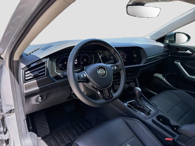 Used 2021 Pyrite Silver Metallic Volkswagen SEL image 26