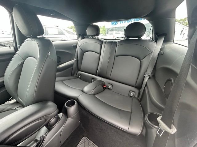 Used 2014 Green MINI Base image 10