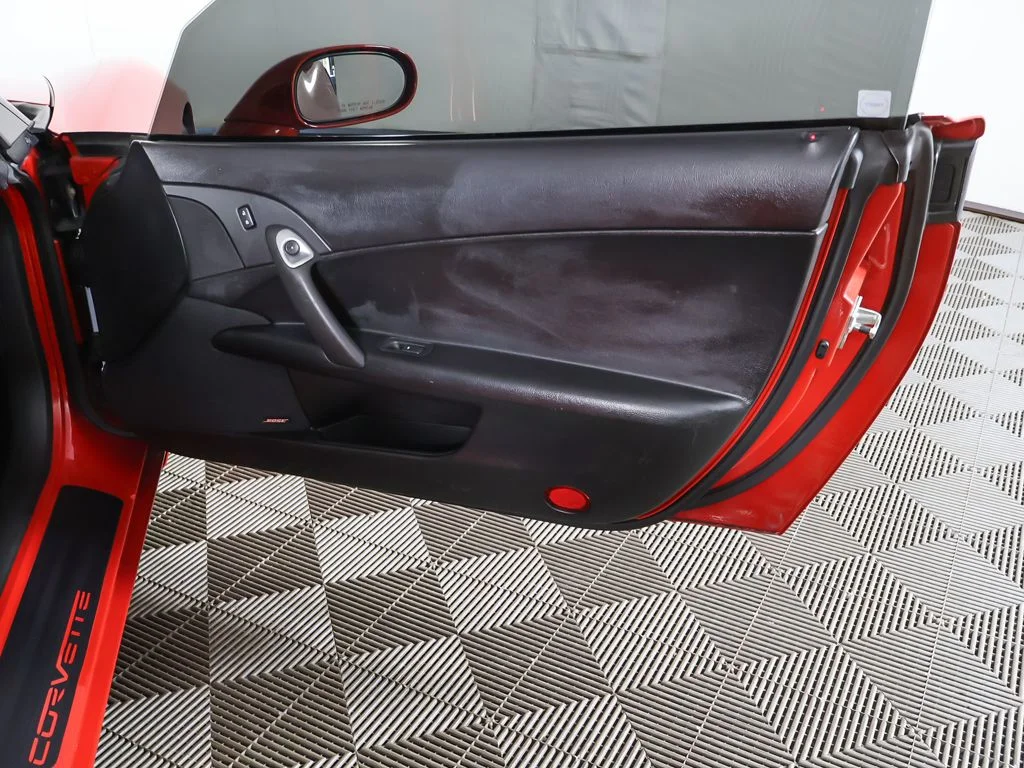 Used 2006 Red Chevrolet Base image 19