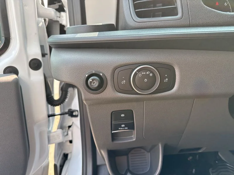 2025 Ford Transit Van Base - Photo 19