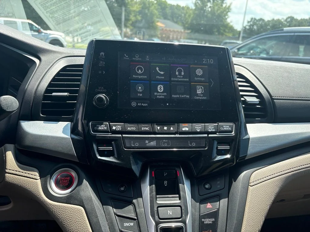Certified Used 2019 Deep Scarlet Pearl Honda EX-L image 18
