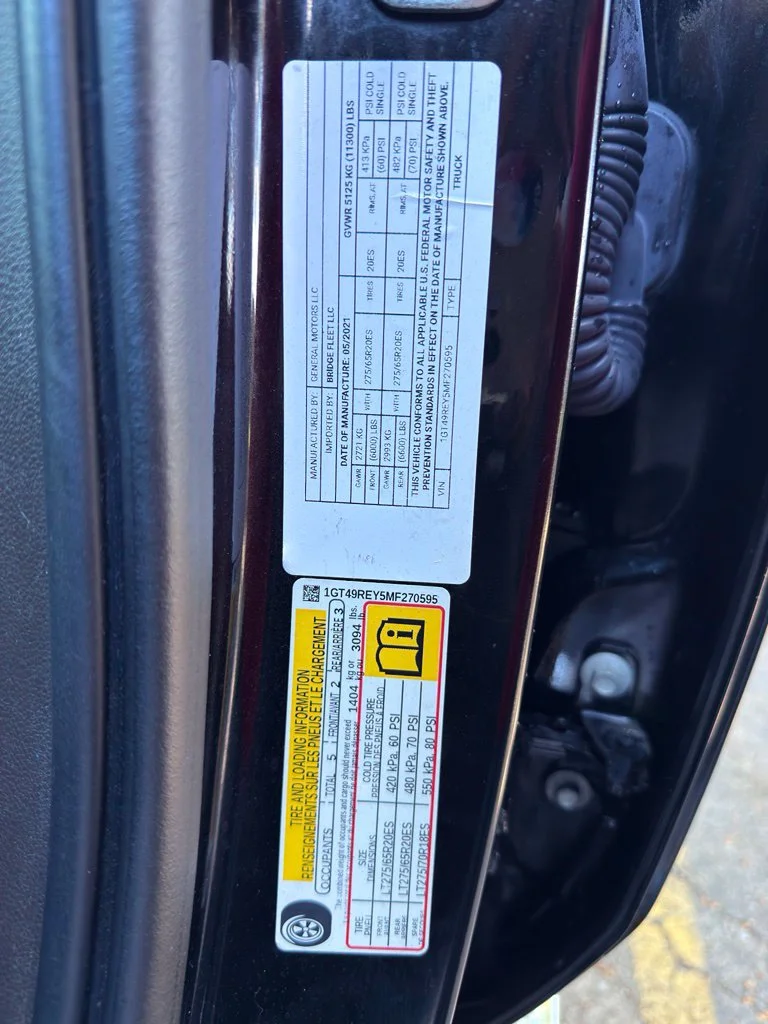 Used 2021 Black GMC Denali image 26