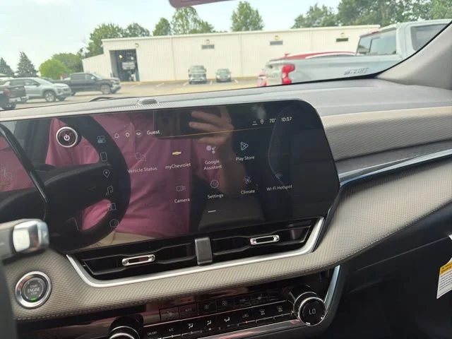 2026 Chevrolet Equinox LT - Photo 25