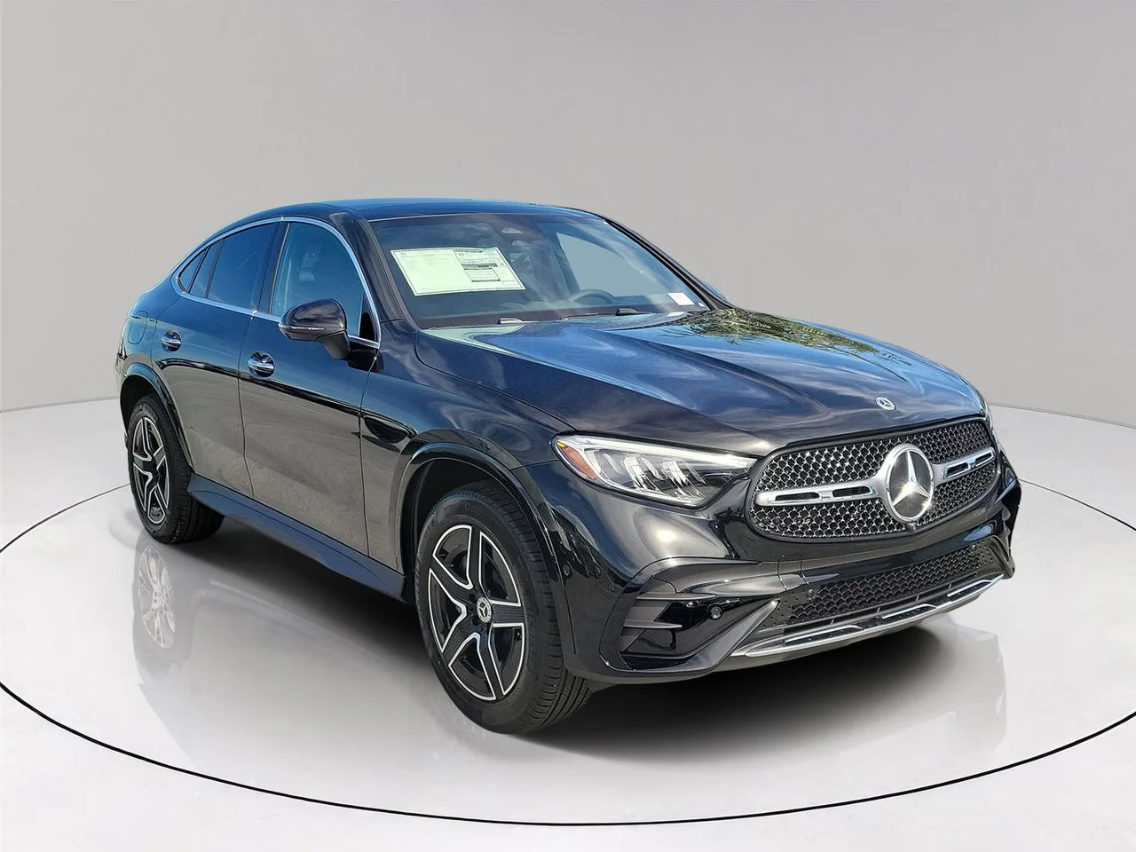 New 2027 Black Mercedes-Benz GLC 300 image 3