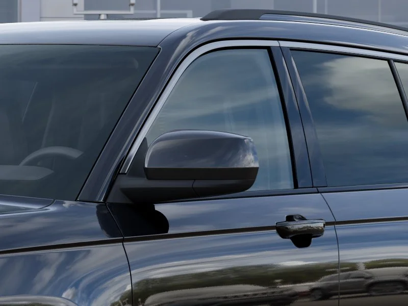 New 2026 Diamond Black Crystal Pearl-Coat Exterior Paint Jeep Altitude image 40