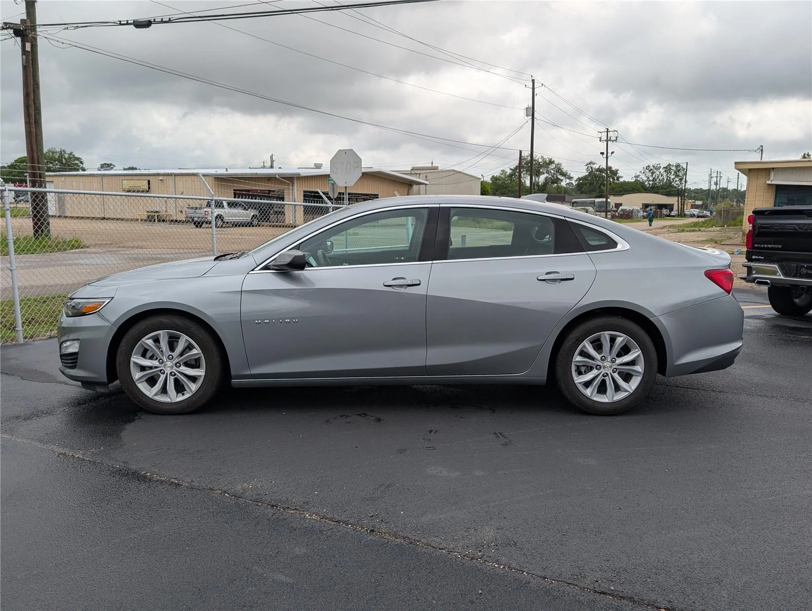 Used 2024 Sterling Gray Metallic Chevrolet 1LT image 2