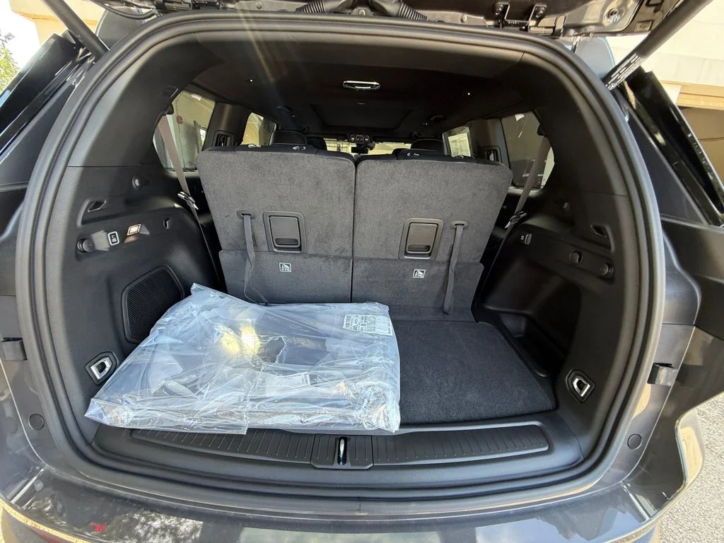 New 2026 Gray Jeep Limited image 19