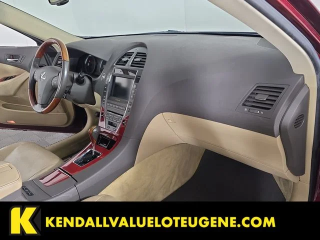 Used 2007 Red Lexus 350 image 28