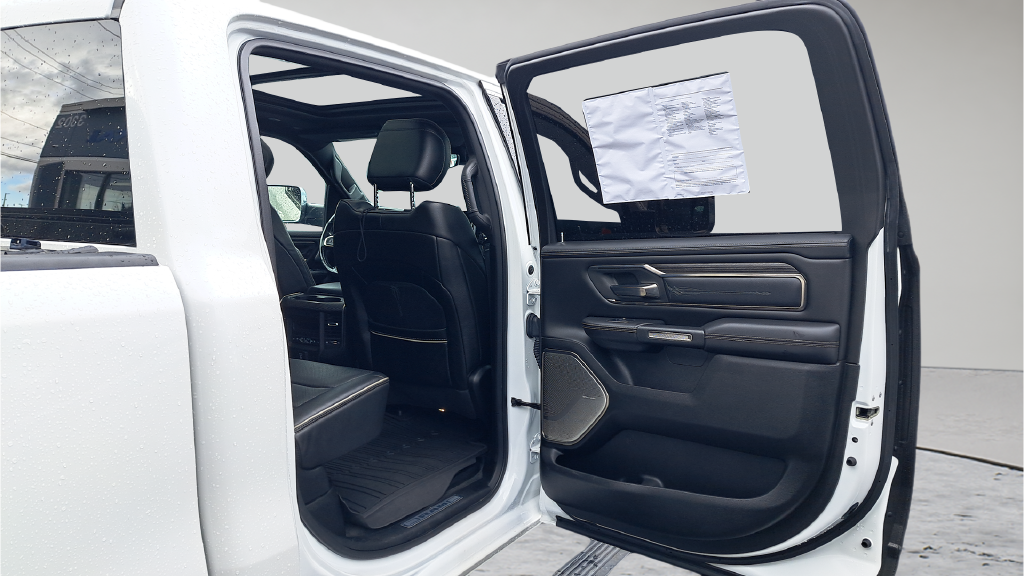 Used 2020 Off-white Ram Limited image 25