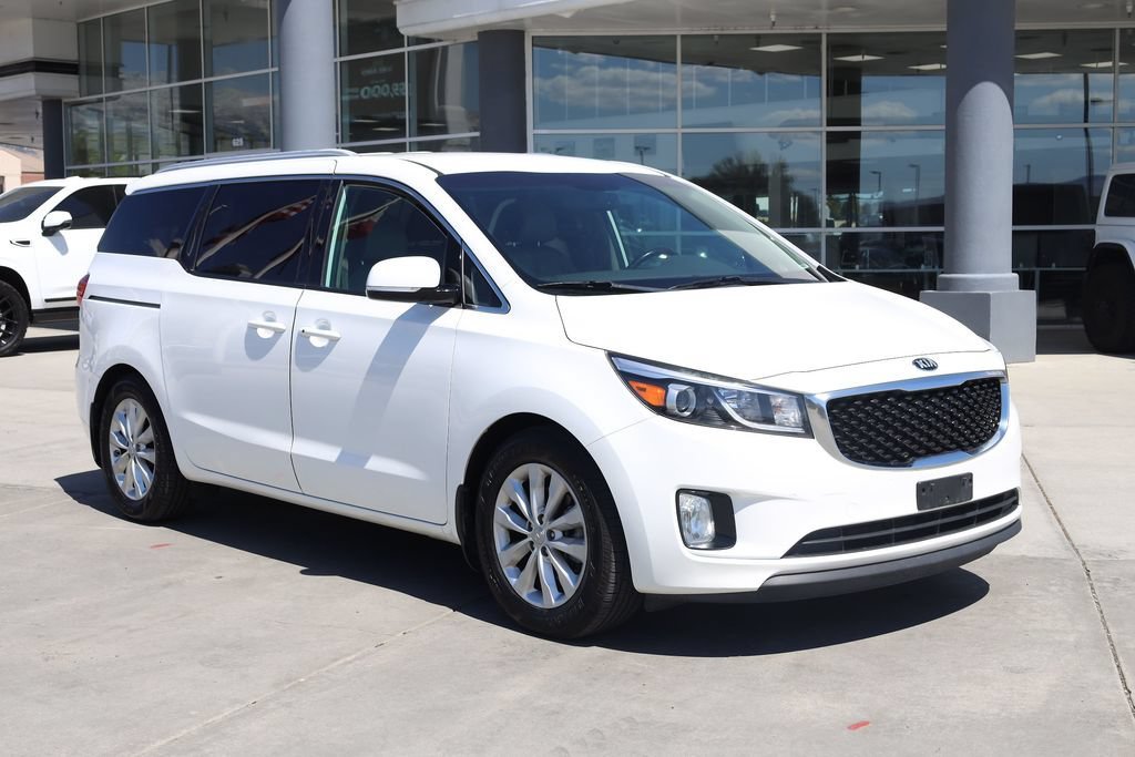 Used 2016 Snow White Pearl Kia EX image 8